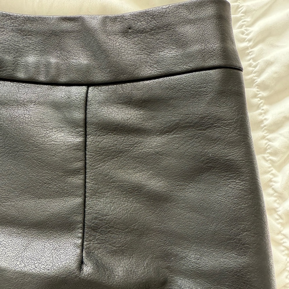 🛍️Elegant Black and White Layered Skirt - Picture 6 of 13